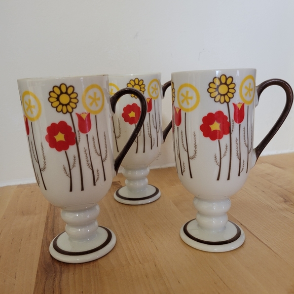 New Trends inc Japan Other - New Trends inc Japan Flower Cup Set of 3 Cups
